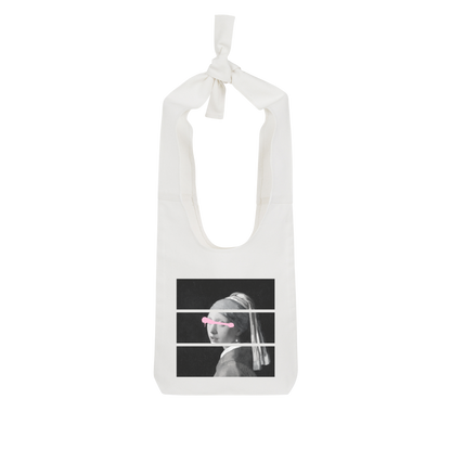 Girl with a Cup Tsuno Bag